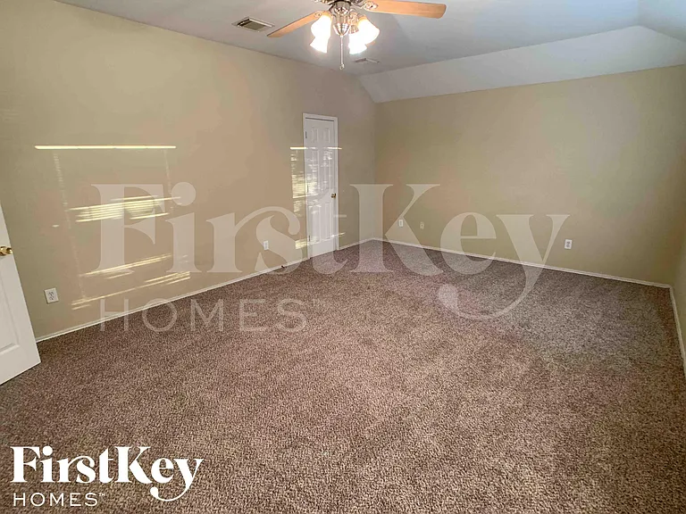 9342 Bowmore Ct — Photo 27