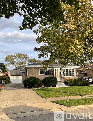 1st image of 4921 N Opal Ave