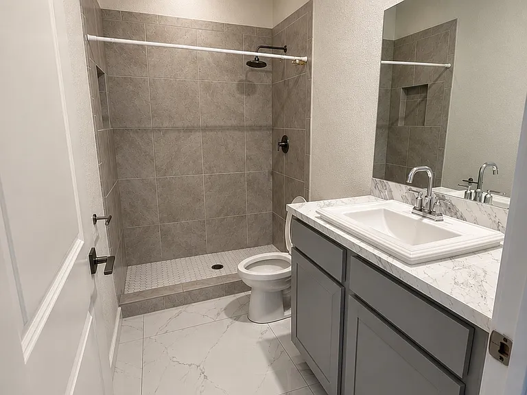 461 NE 5th Way — Photo 9