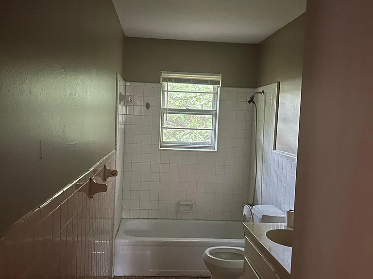 6801 W 34th St — Photo 13