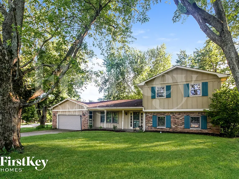 8341 Rodney Dr — Photo 1