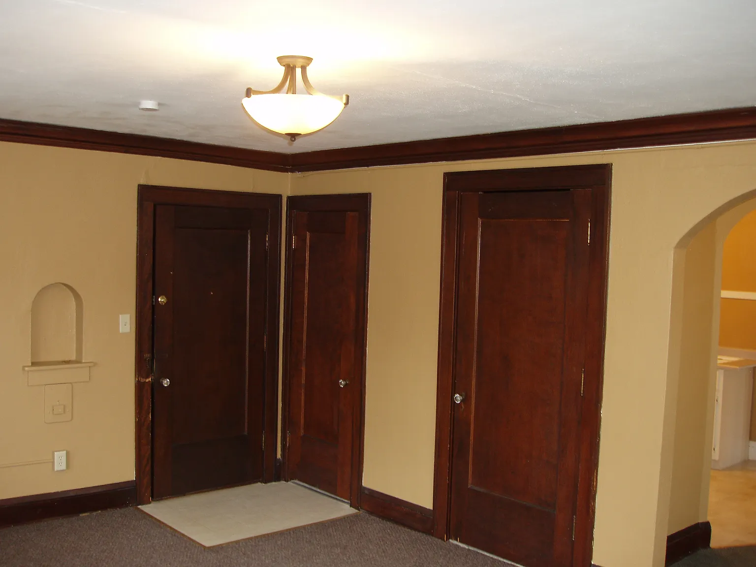 1 bed, 575 sqft, $1,100 — Photo 3