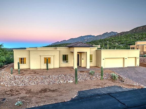 3rd image of 5387 N Sabino Highlands Pl