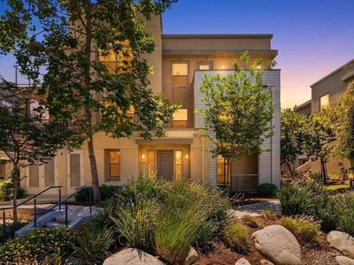 656 Colorado Cir, Carson, CA, 90745