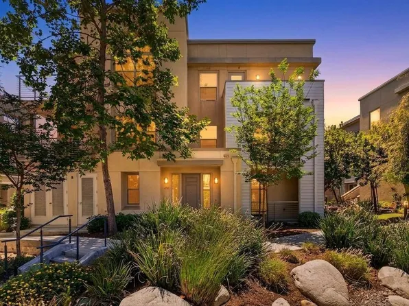 656 Colorado Cir, Carson, CA 90745