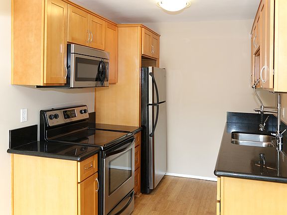 2nd image of 4522 Utah St APT 2
