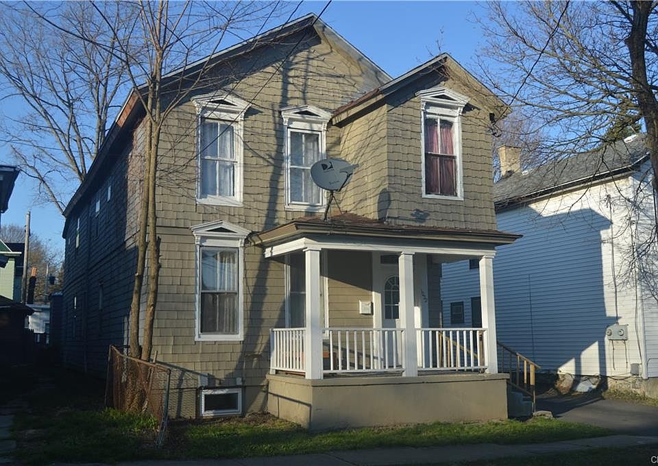 2nd image of 1022 Wager St