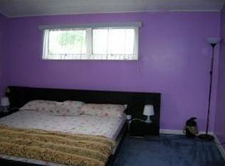 900 1st St, New Hyde Park, NY 11040