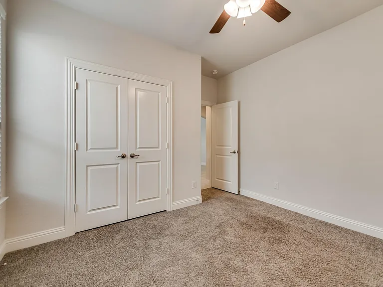 1216 Gibson Dr — Photo 20