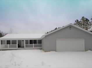 1227 Betsie River Rd, Interlochen, MI 49643