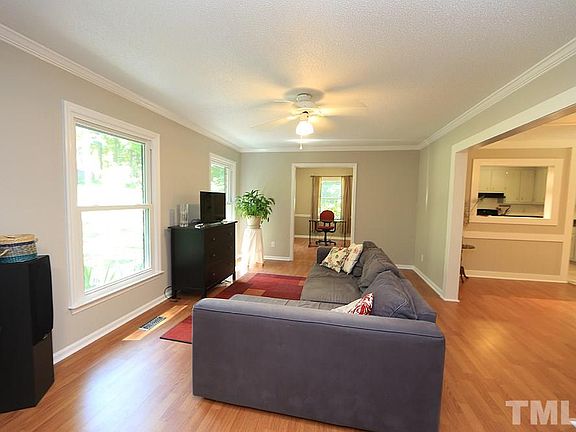 2nd image of 130 Shadow Brook Dr