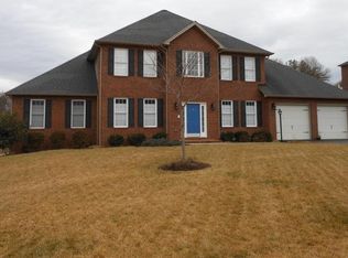 819 Scarlet Dr, Daleville, VA 24083