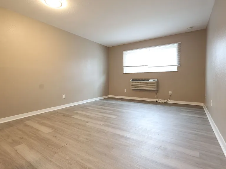 3021 Pestalozzi St #105 — Photo 11