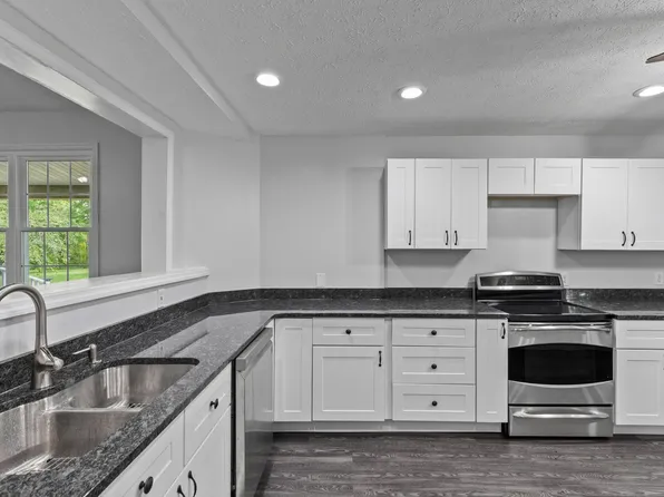 340 Brinkley Ln, White House, TN 37188