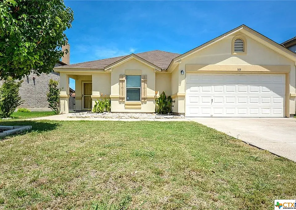 305 Fallen Leaf Ln