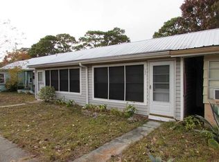 35 Warren Ave #5&6, Carrabelle, FL 32322