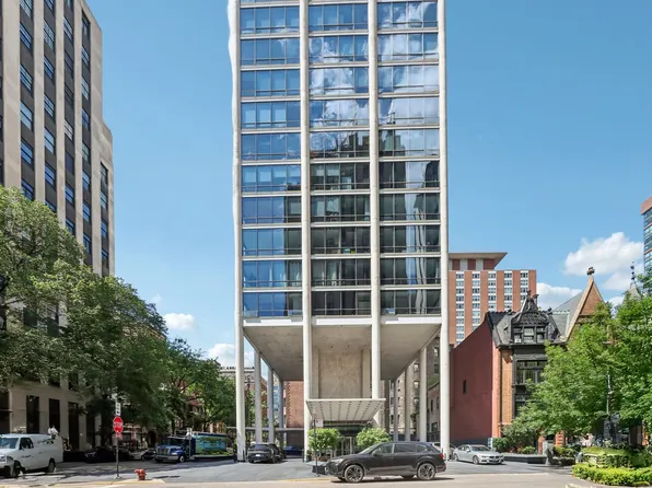 1300 N Astor St Unit 14B, Chicago, IL 60610