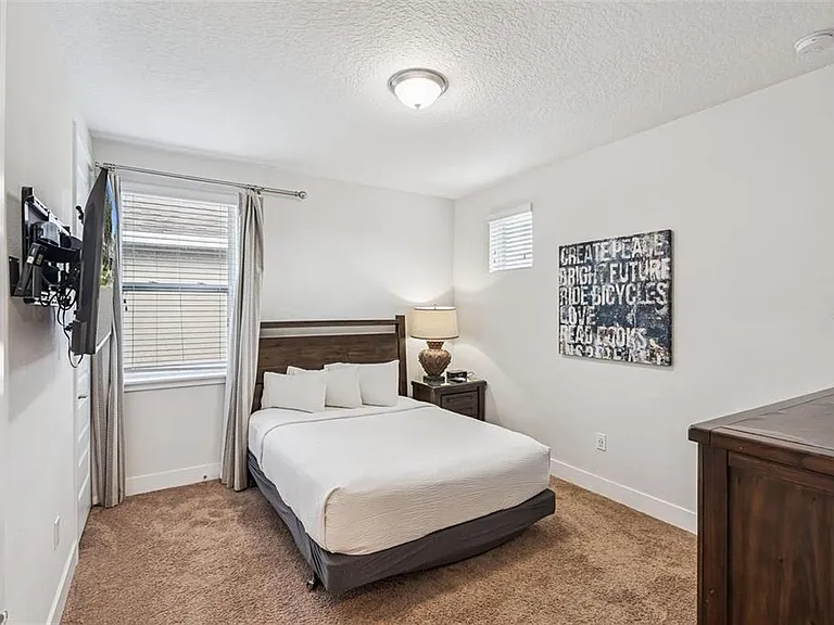 310 Pendant Ct — Photo 14