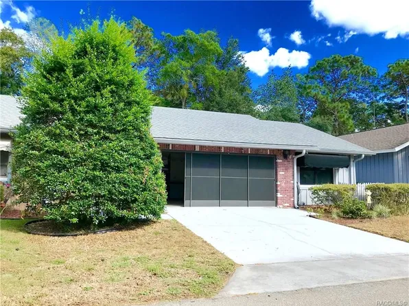 111 Golfview Dr, Homosassa, FL 34446