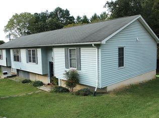360 W Duck St, Front Royal, VA 22630