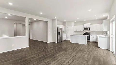 5th image of 2227 Trailside Dr NE