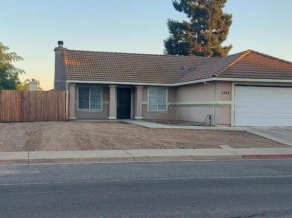 1698 McCune Ave, Yuba City, CA 95993