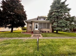 304 N Jefferson St, Brook, IN
