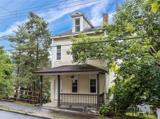 3229 Rothpletz St, Pittsburgh, PA 15212