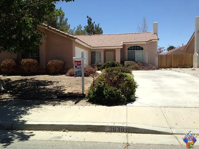 3630 San Jacinto Ave photo 1