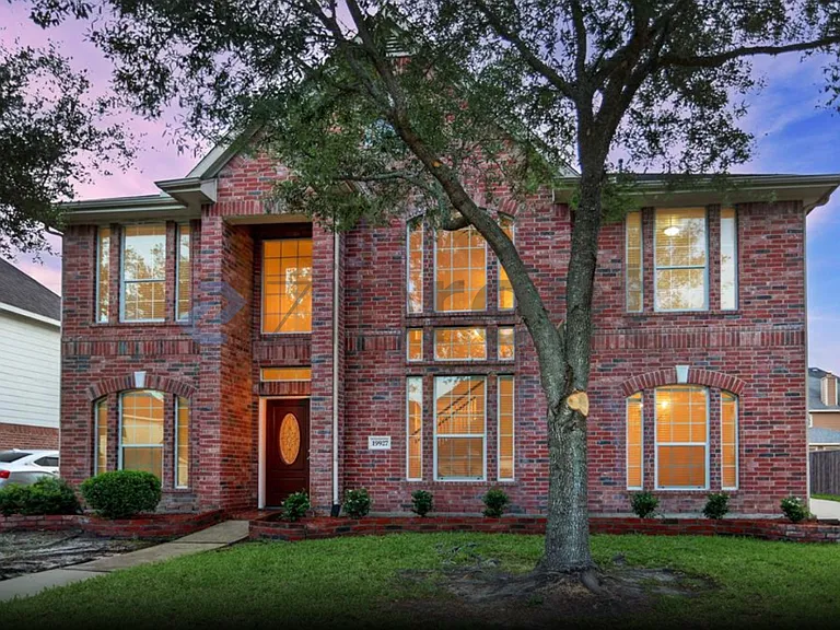 19927 Cypresswood Sq — Photo 1