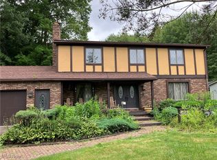 4700 Englesson Dr NW, Warren, OH