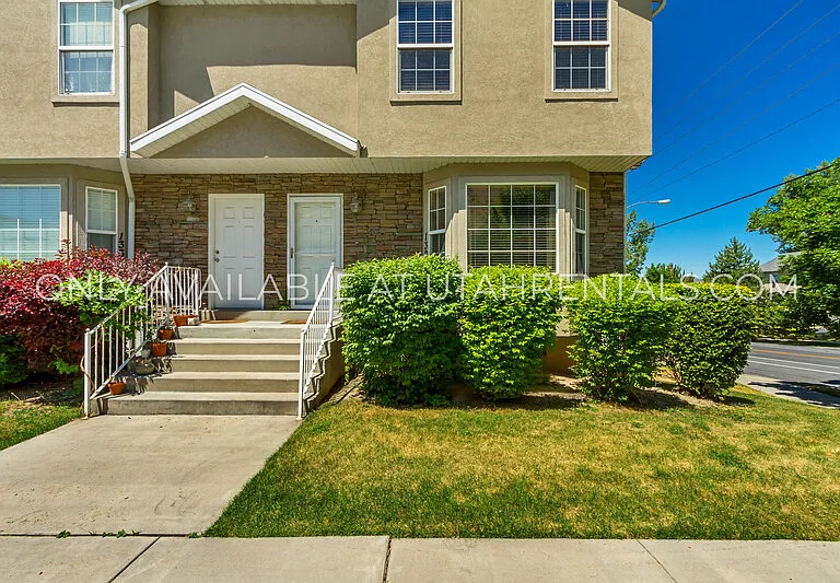 1328 S 1550 E — Photo 24