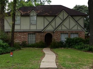 11915 Holly Stone Dr, Houston, TX 77070