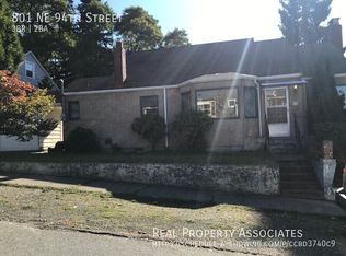 801 NE 94th St, Seattle, WA 98115