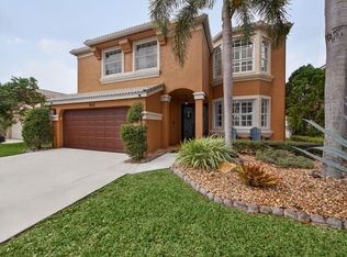 2052 Reston Cir, Royal Palm Beach, FL 33411