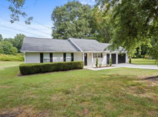 910 Walnut Creek Ln, Jonesboro, GA
