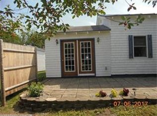 17 Summer St, Madison, ME 04950