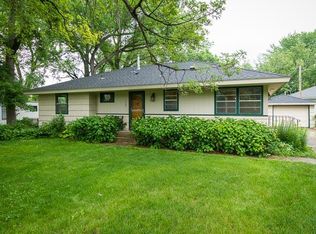 1629 Ford Rd, Minnetonka, MN 55305