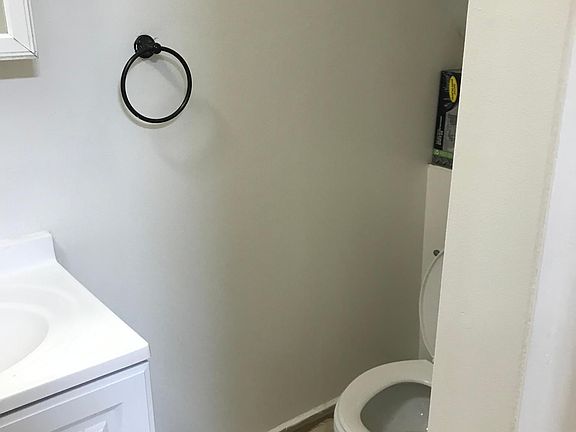 5th image of 8268 166th St