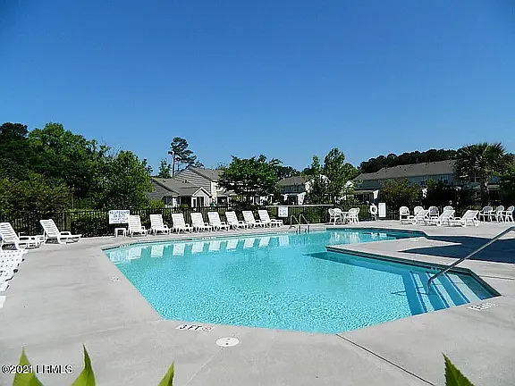 530 Candida Dr — Photo 3