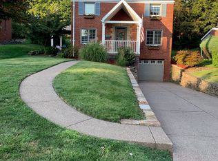 169 Seneca Dr, Pittsburgh, PA