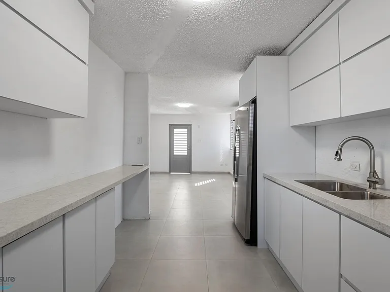 2040 Paseo Azalea — Photo 5