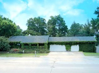 1801 Harlem Rd, Loves Park, IL 61111