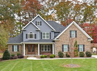 135 Hunters Grove Ct, Winston Salem, NC 27104