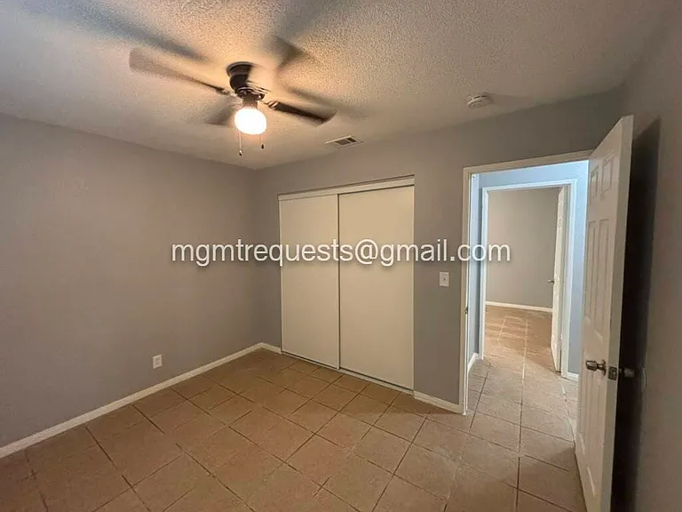 331 N 5th St #B — Photo 10