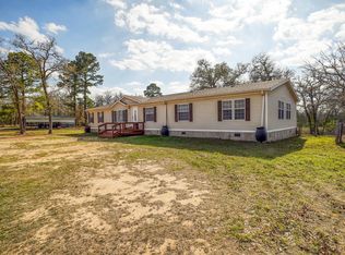 552 S Old Potato Rd, Paige, TX 78659