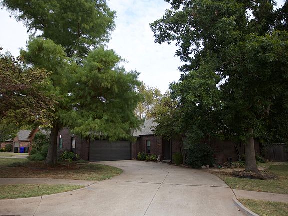 4th image of 2509 Weymouth Pl