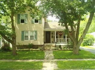 558 Hazel St, Amherst, OH 44001