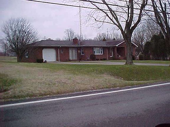 2nd image of 1474 N 2nd St
