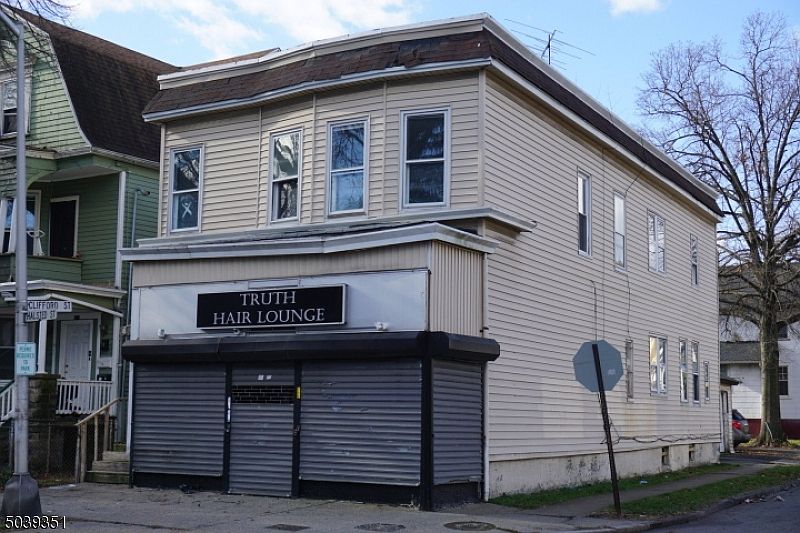 275 Halsted St, East Orange, NJ 07018 | Zillow